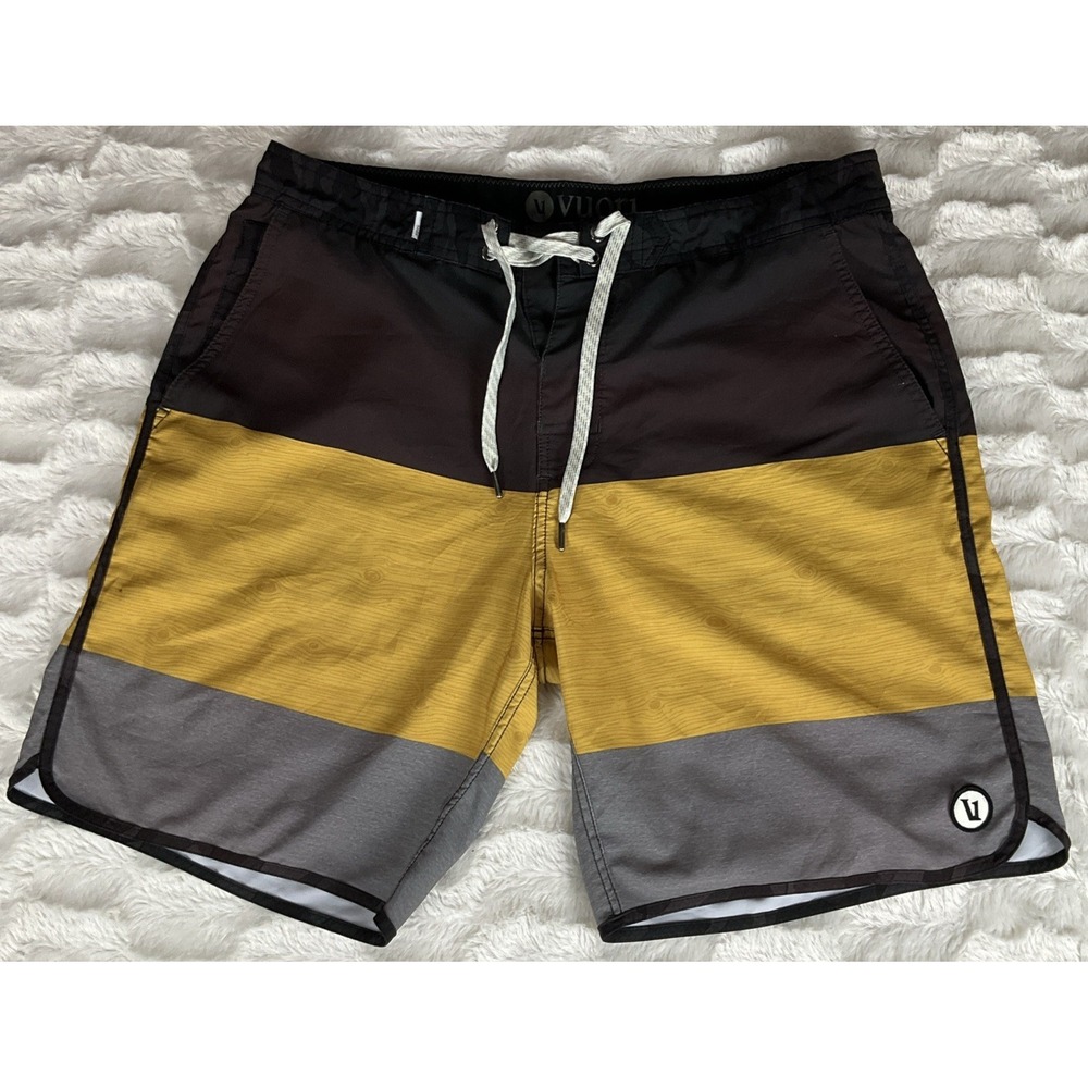 Vuori Men Board Shorts Swim Trunks Yellow Gray Black Athletic Surf Beach Size 32
